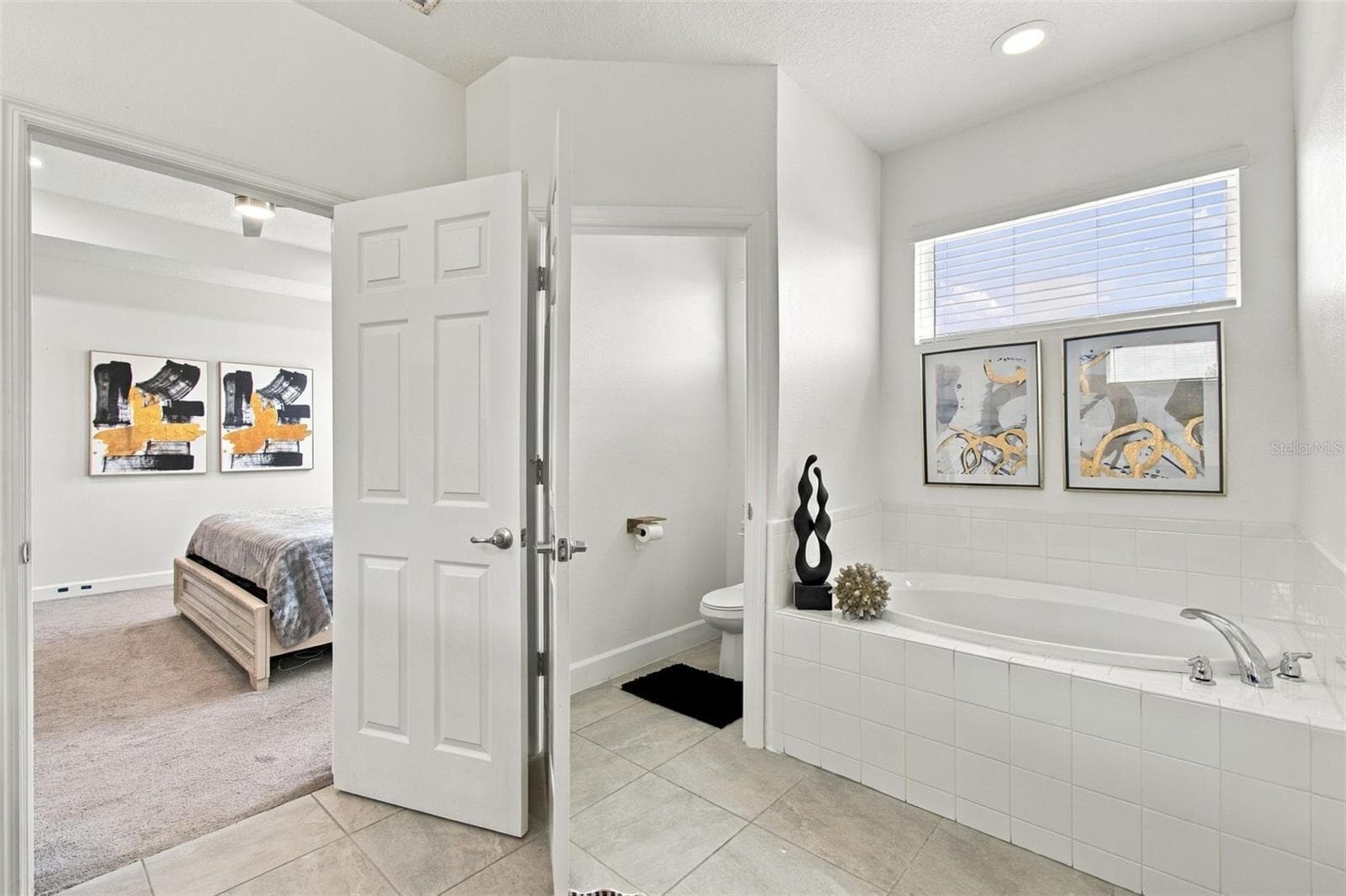 Single Family Residence at 5453 DEL CORONADO DR, APOLLO BEACH, photo 16 of 36