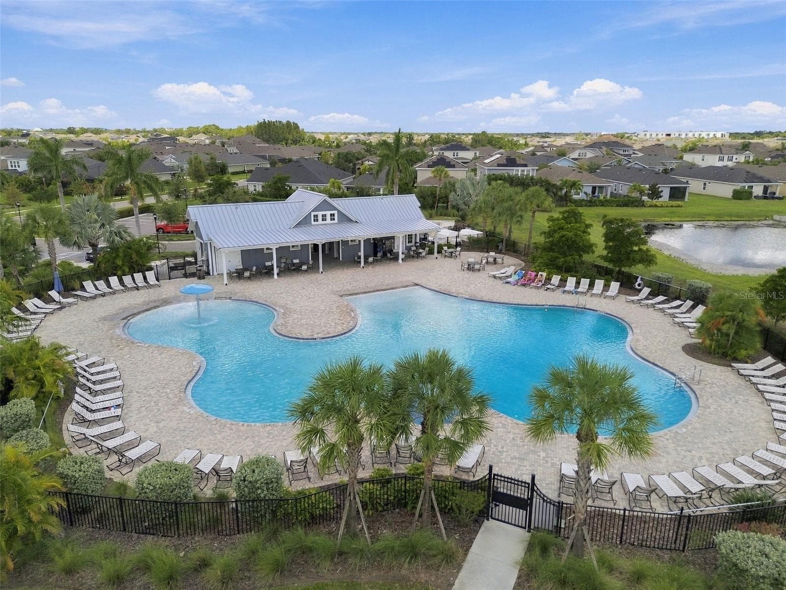 Single Family Residence at 5453 DEL CORONADO DR, APOLLO BEACH, photo 33 of 36