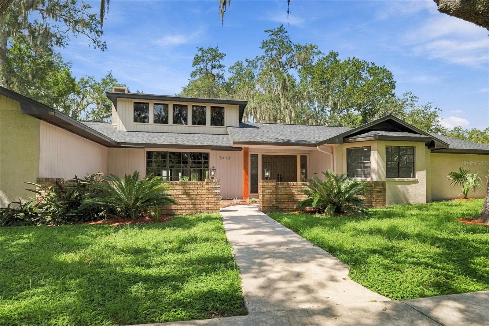 Single Family Residence at 5413 BERNADETTE DR, ZEPHYRHILLS, photo 5 of 55