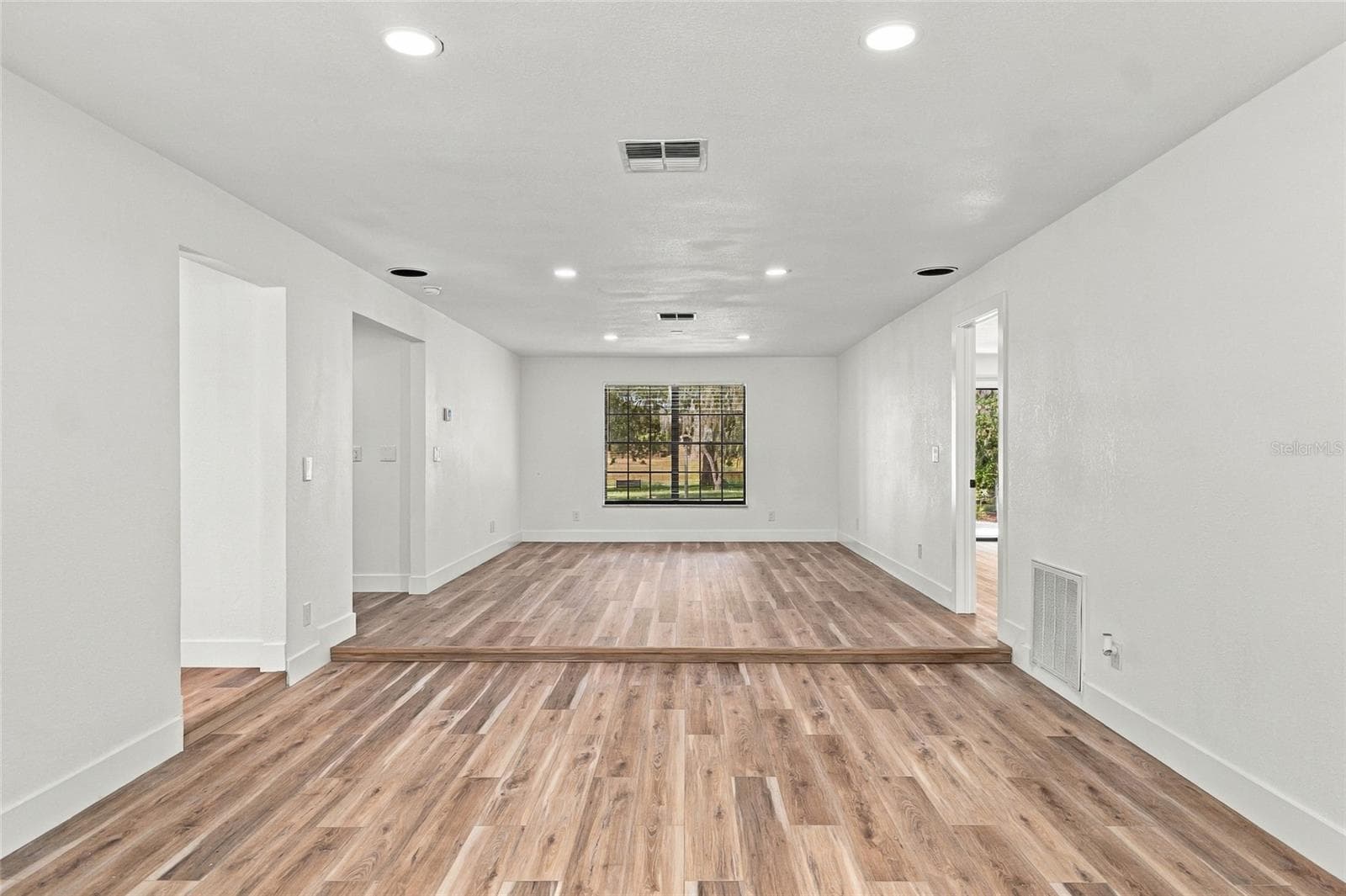 Single Family Residence at 5413 BERNADETTE DR, ZEPHYRHILLS, photo 18 of 55