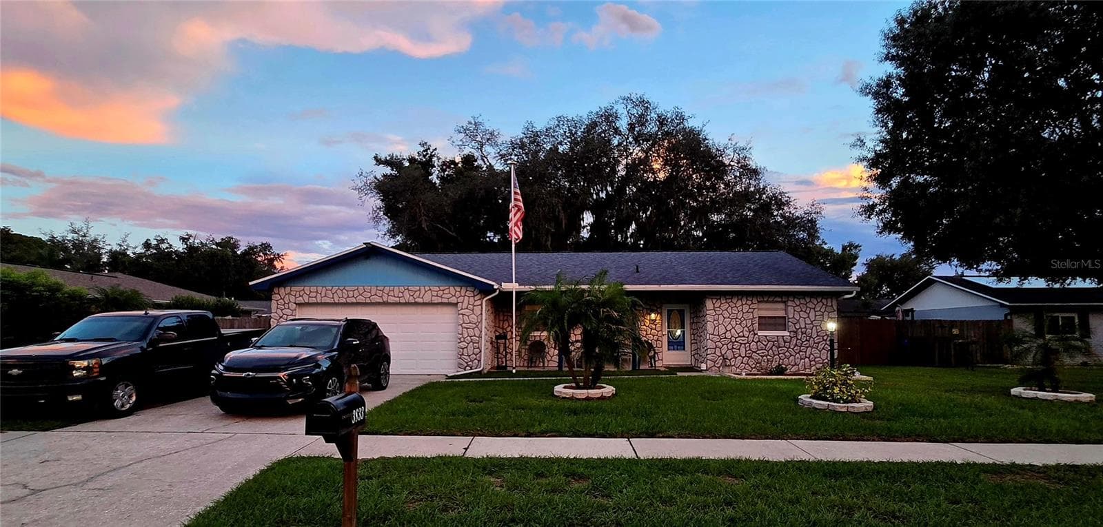 Single Family Residence at 3833 TWILIGHT DR, VALRICO, photo 37 of 40