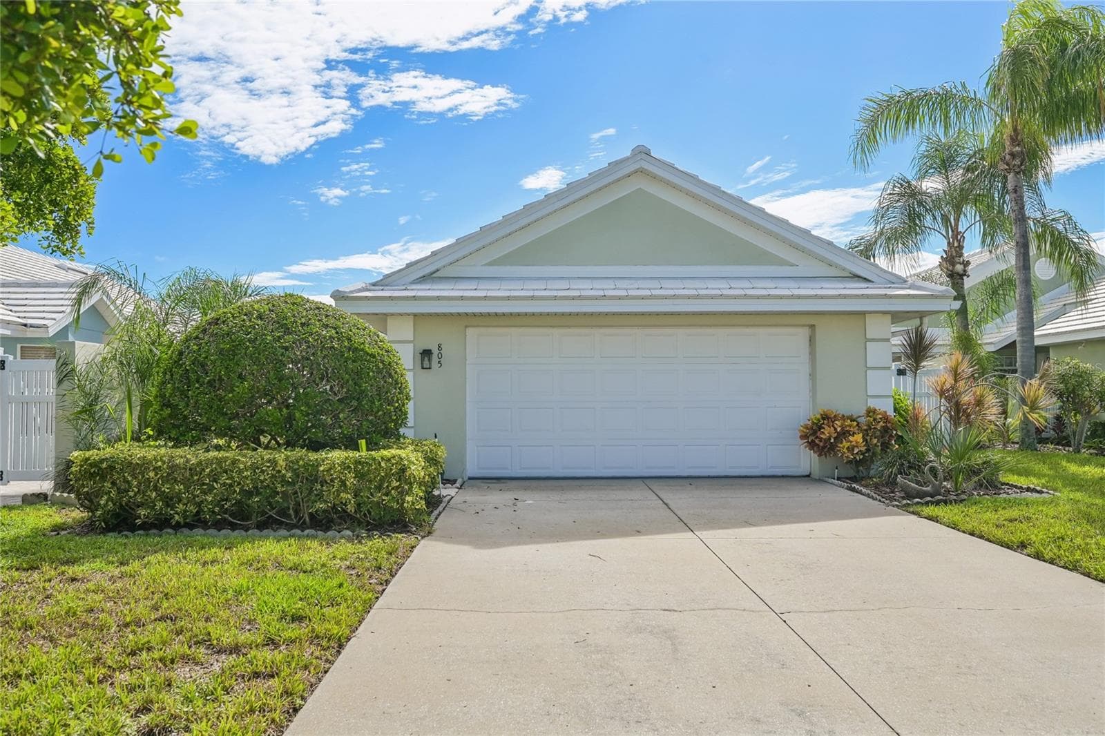 Single Family Residence at 805 HARRINGTON LAKE DR N #76, VENICE, photo 4 of 65