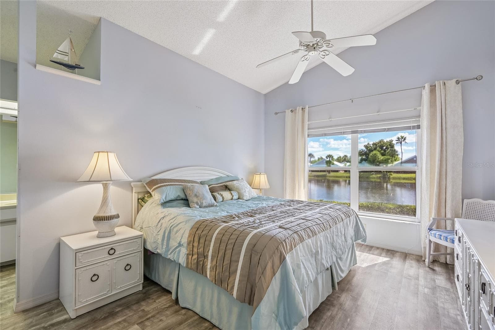 Primary bedroom - 805 HARRINGTON LAKE DR N #76, VENICE
