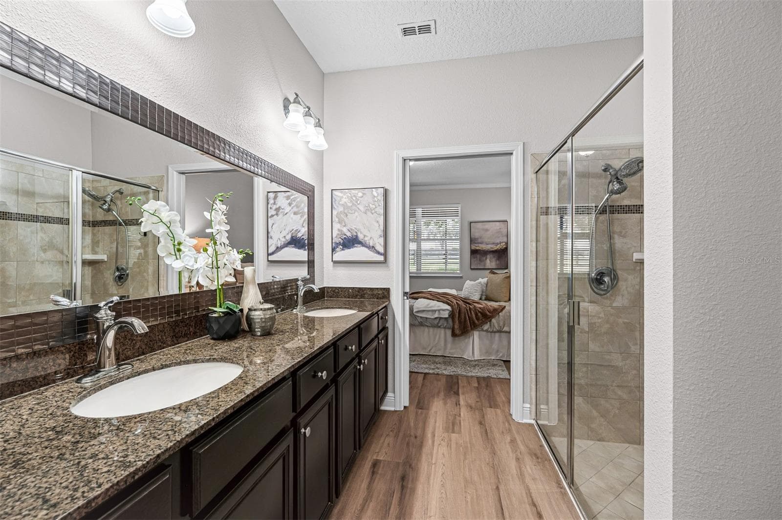 Single Family Residence at 22004 BELGIAN CT, MOUNT DORA, photo 19 of 24