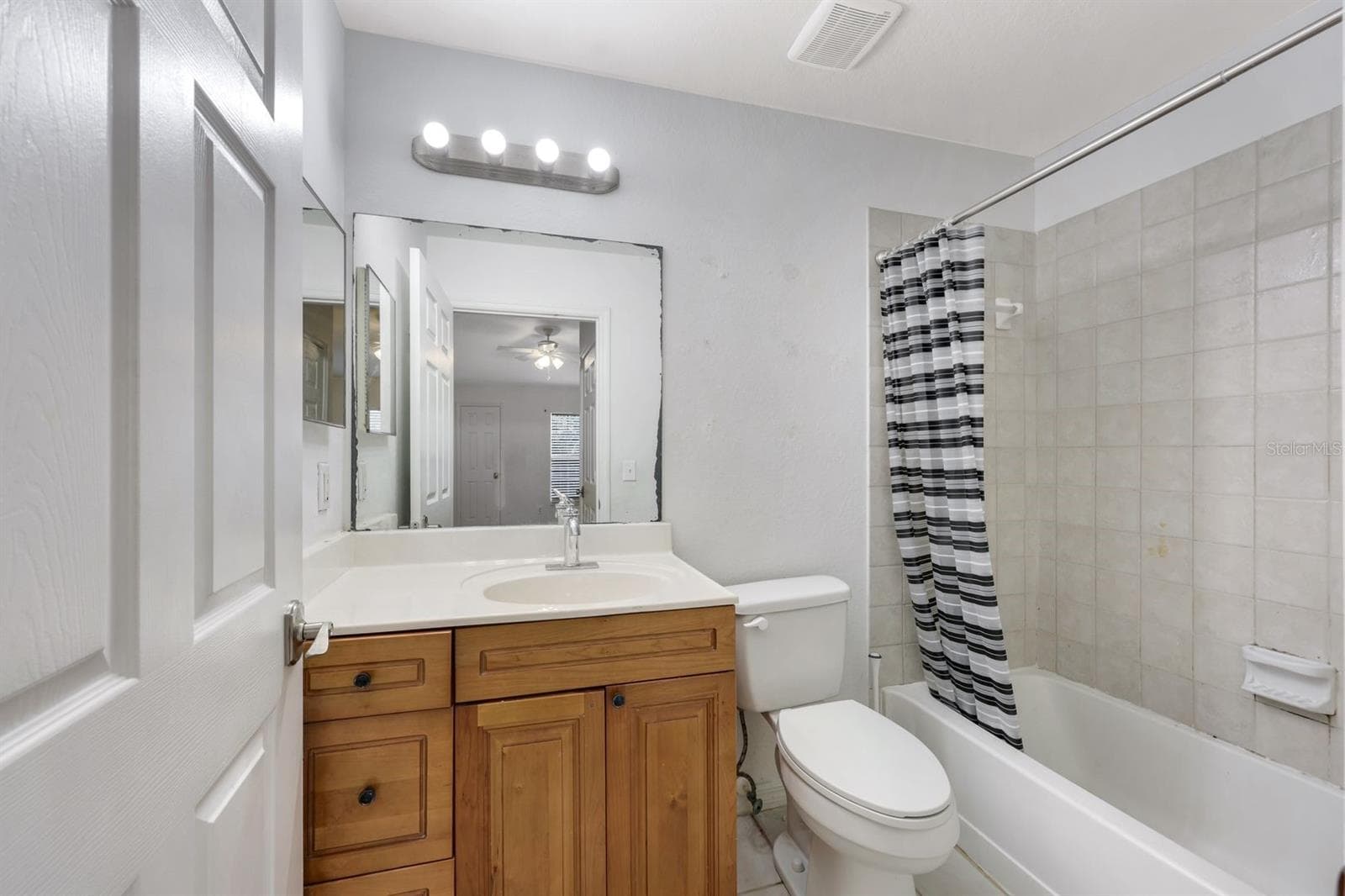 Condominium at 14895 PLEASANT BAY LN #204, NAPLES, photo 25 of 36