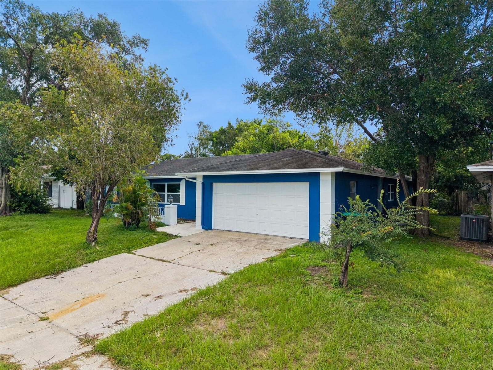 Single Family Residence at 3334 YOUNG ST, WINTER PARK, photo 2 of 22