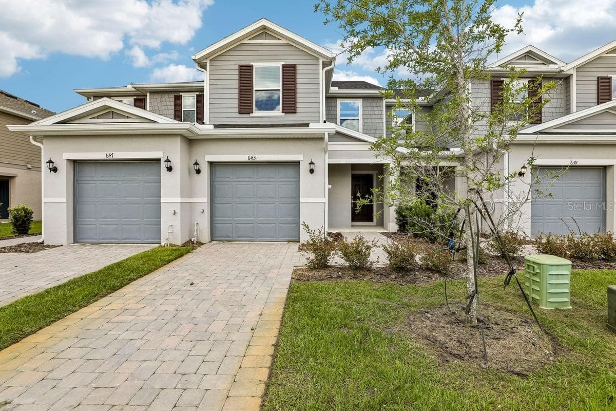 643 MEADOWS EDGE PL
