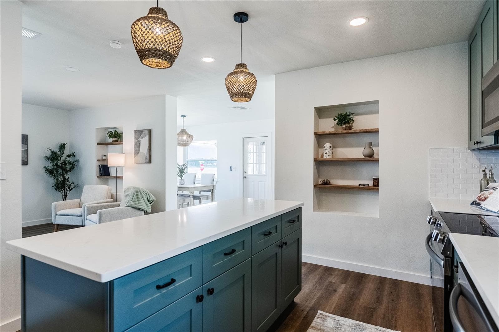Single Family Residence at 1196 LAKE ELBERT DR SE, WINTER HAVEN, photo 15 of 36