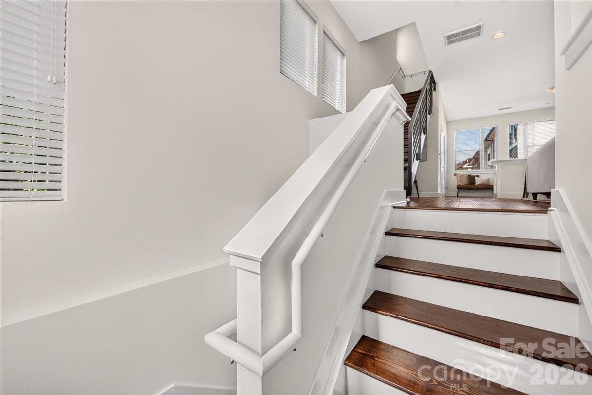 Townhouse at 2010 Hawkins Street, Charlotte, photo 19 of 48