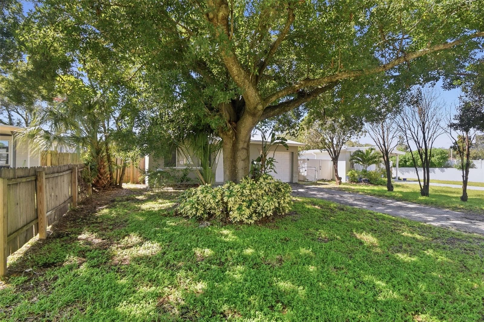 Single Family Residence at 310 93RD AVE N, ST PETERSBURG, photo 3 of 50