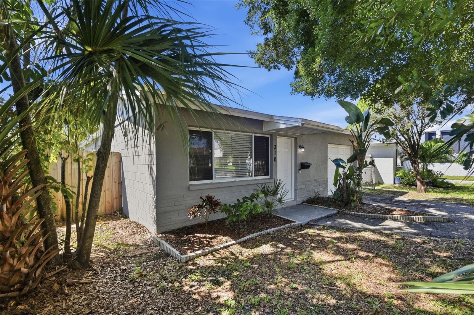 Single Family Residence at 310 93RD AVE N, ST PETERSBURG, photo 4 of 50