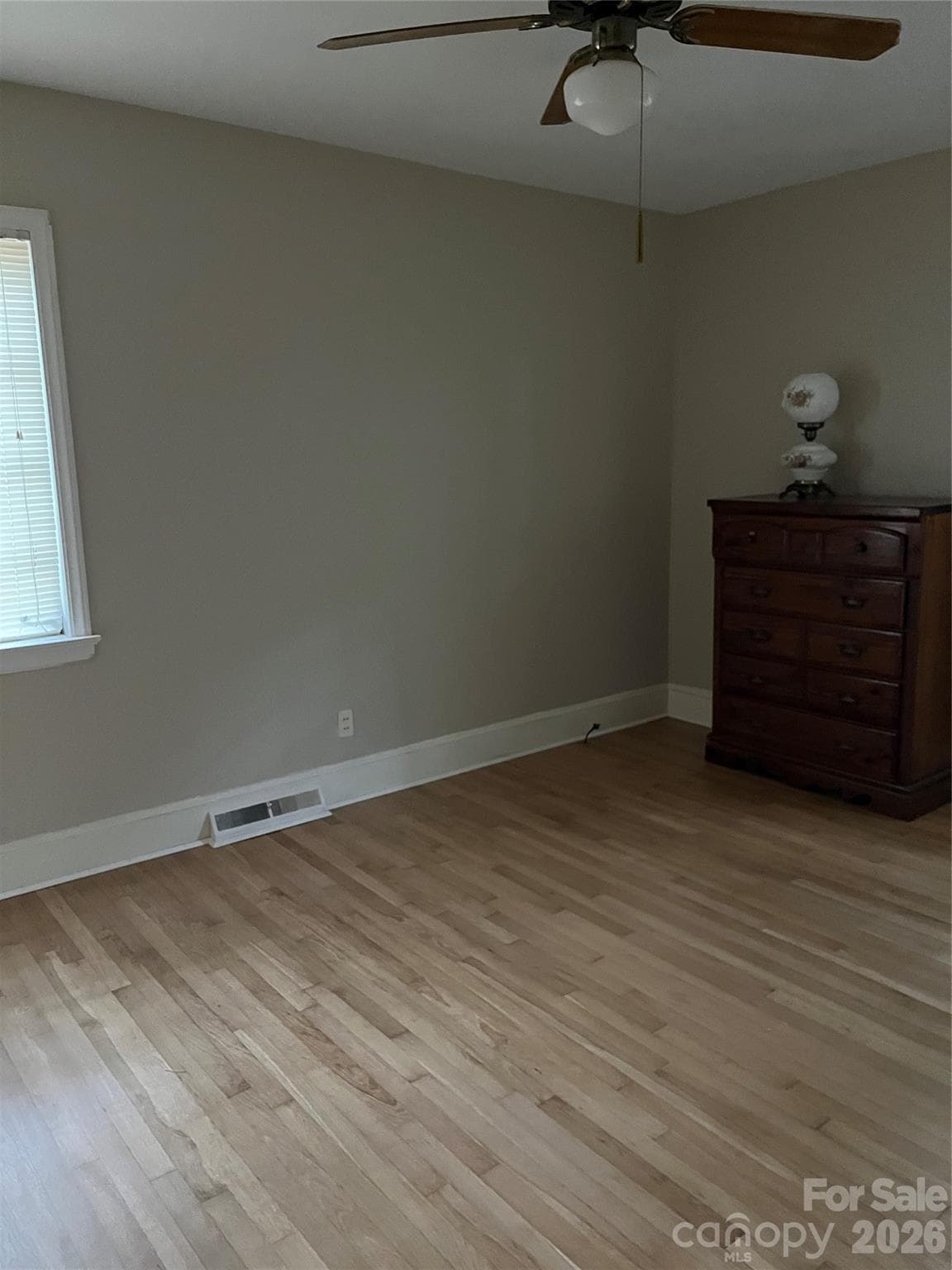 Single Family Residence at 521 Courtney Lane, Matthews, photo 10 of 14