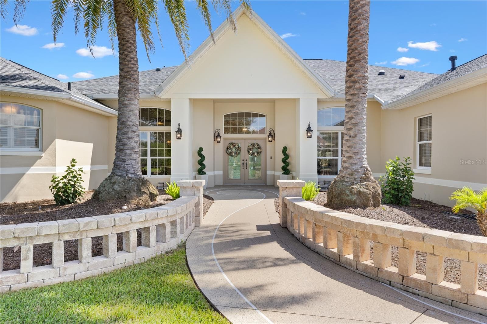 Single Family Residence at 1800 ST. JAMES CIR, THE VILLAGES, photo 7 of 81