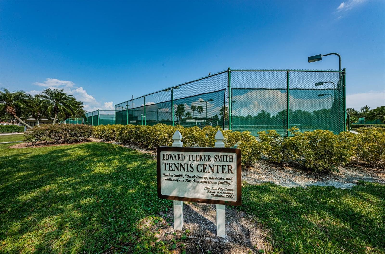 Villa at 704 CHIPPER DR, SUN CITY CENTER, photo 59 of 74