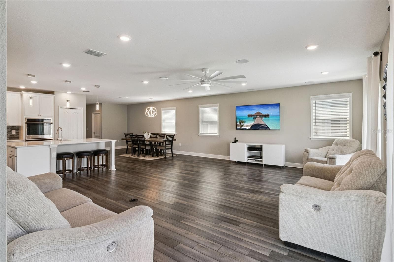 Single Family Residence at 7840 ABBY BROOKS CIR, WESLEY CHAPEL, photo 7 of 62
