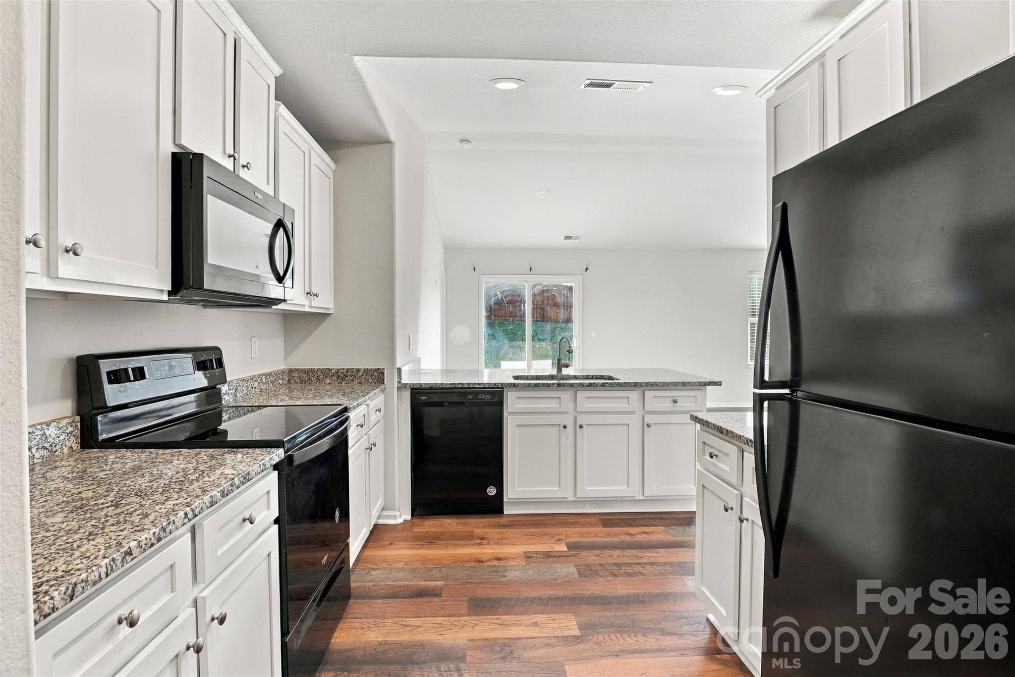 Single Family Residence at 433 Belcaro Drive, Kings Mountain, photo 14 of 34