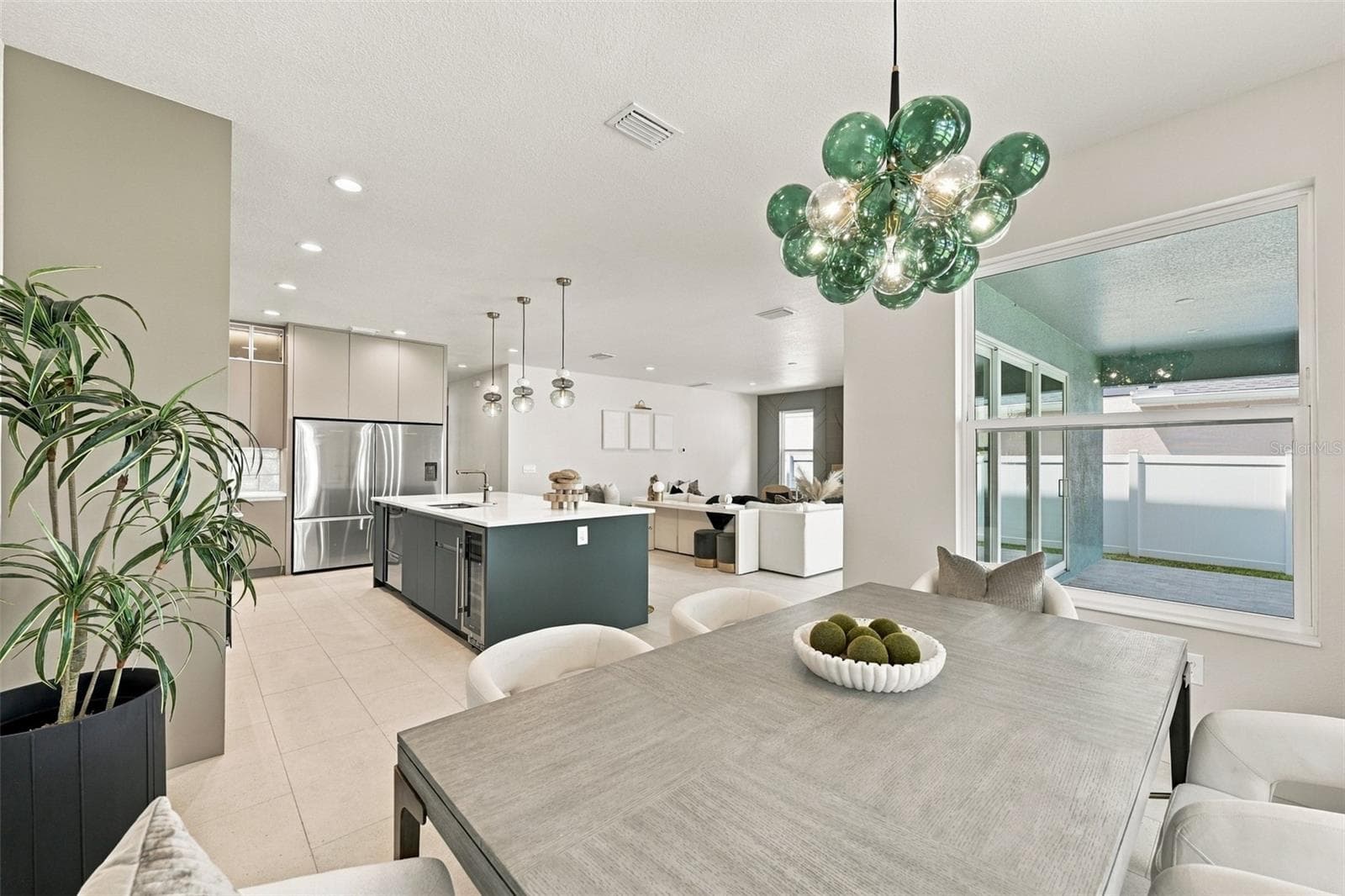 Single Family Residence at 3203 W WYOMING AVE, TAMPA, photo 16 of 59