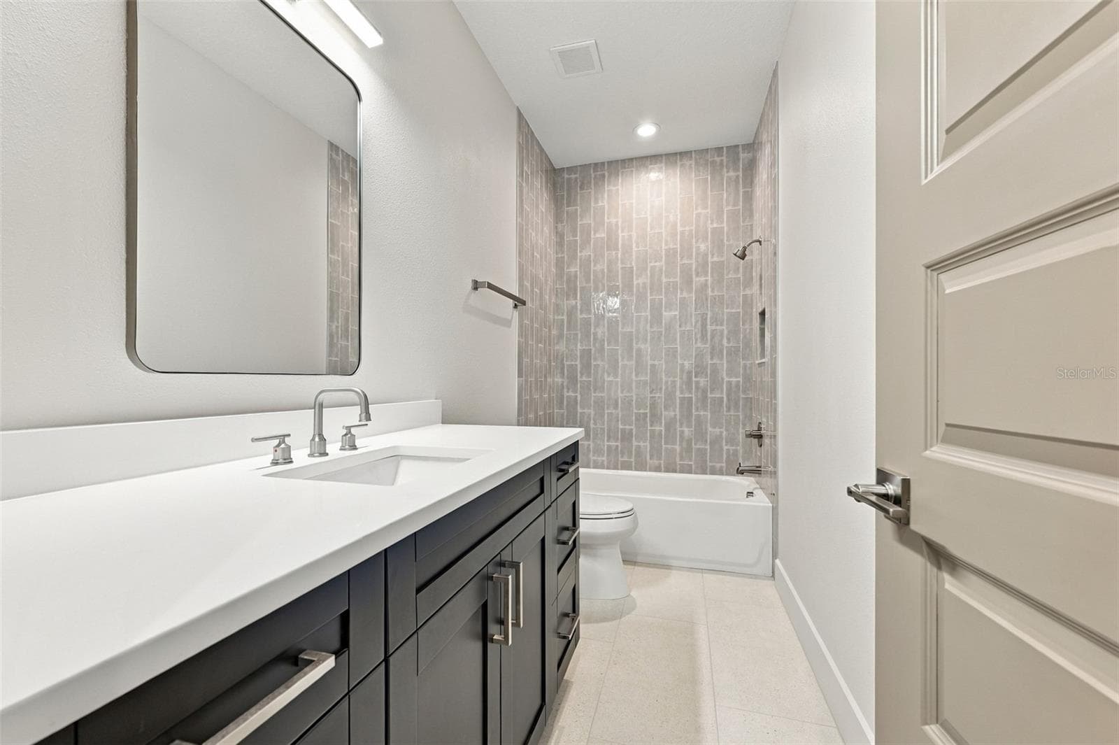 Single Family Residence at 3203 W WYOMING AVE, TAMPA, photo 54 of 59