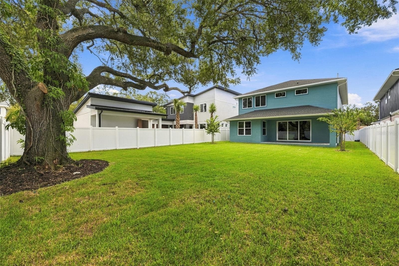 Single Family Residence at 3203 W WYOMING AVE, TAMPA, photo 57 of 59