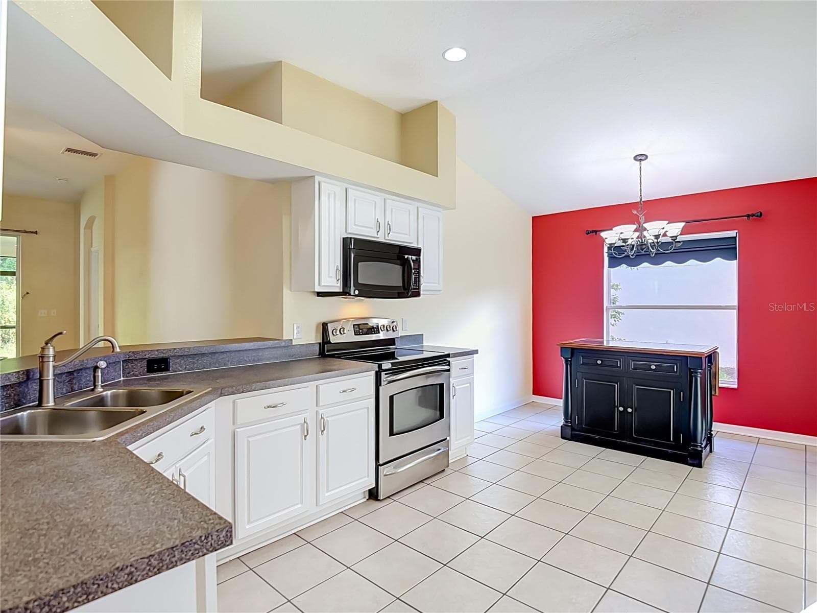 Single Family Residence at 18453 CYPRESS BAY PKWY, LAND O LAKES, photo 18 of 54