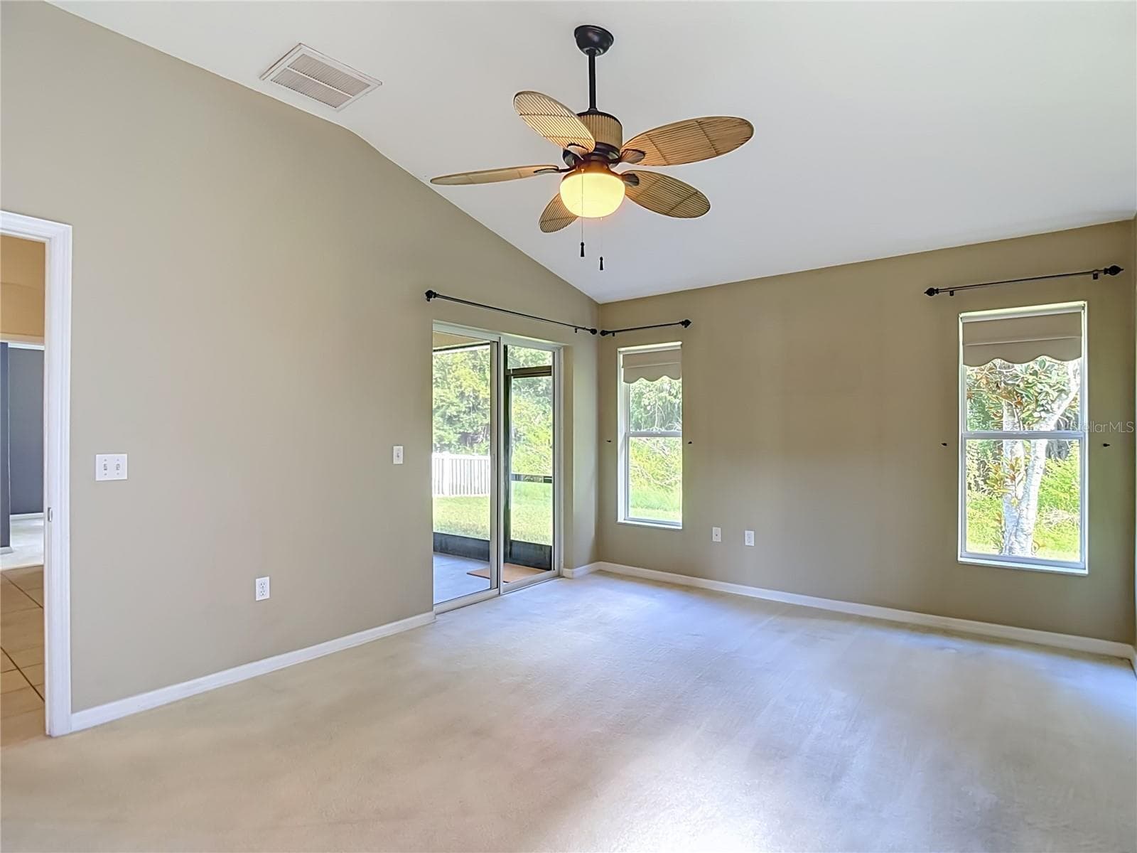 Single Family Residence at 18453 CYPRESS BAY PKWY, LAND O LAKES, photo 28 of 54