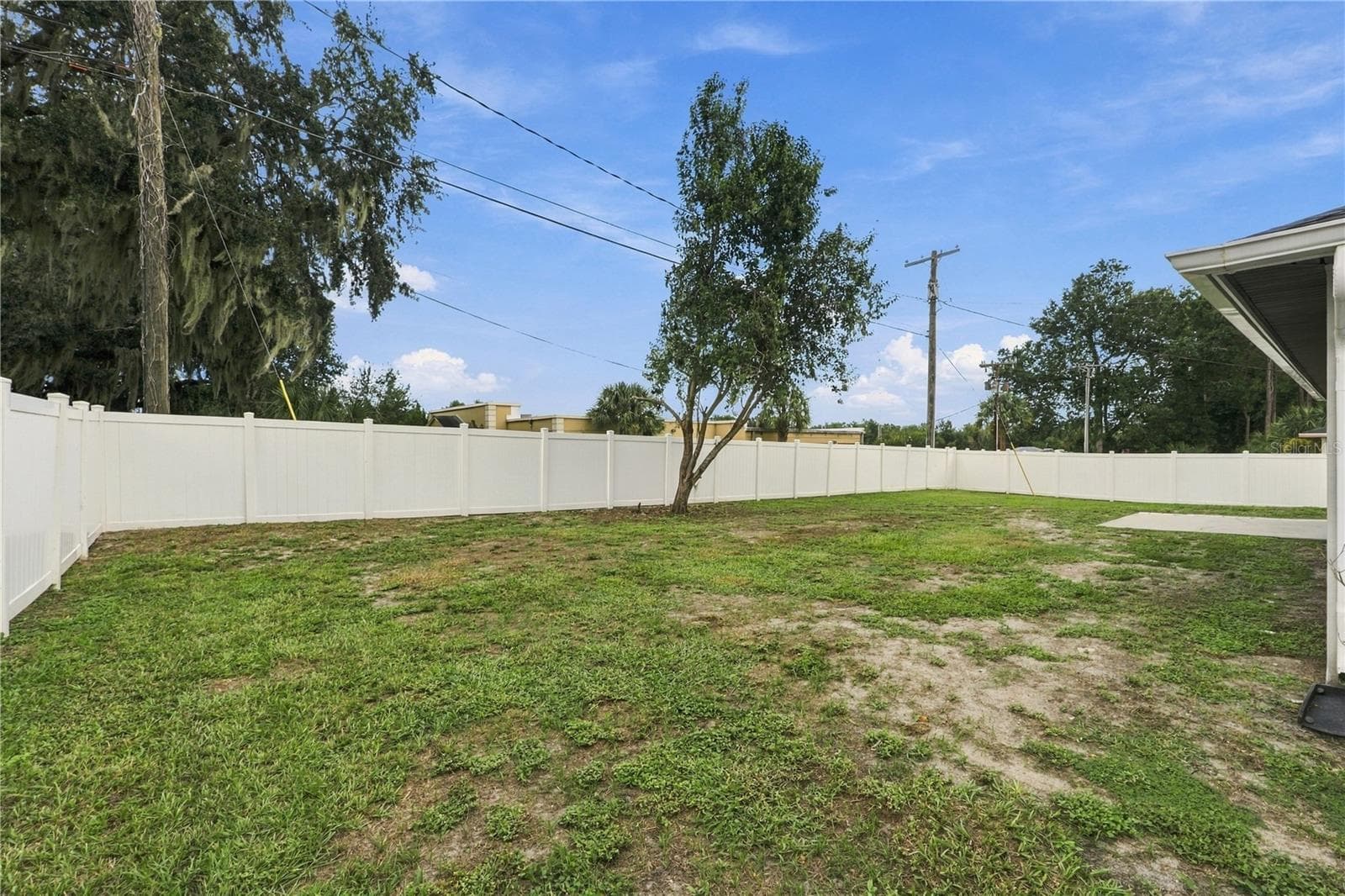 Single Family Residence at 1324 AUBURN ST, LAKELAND, photo 28 of 33
