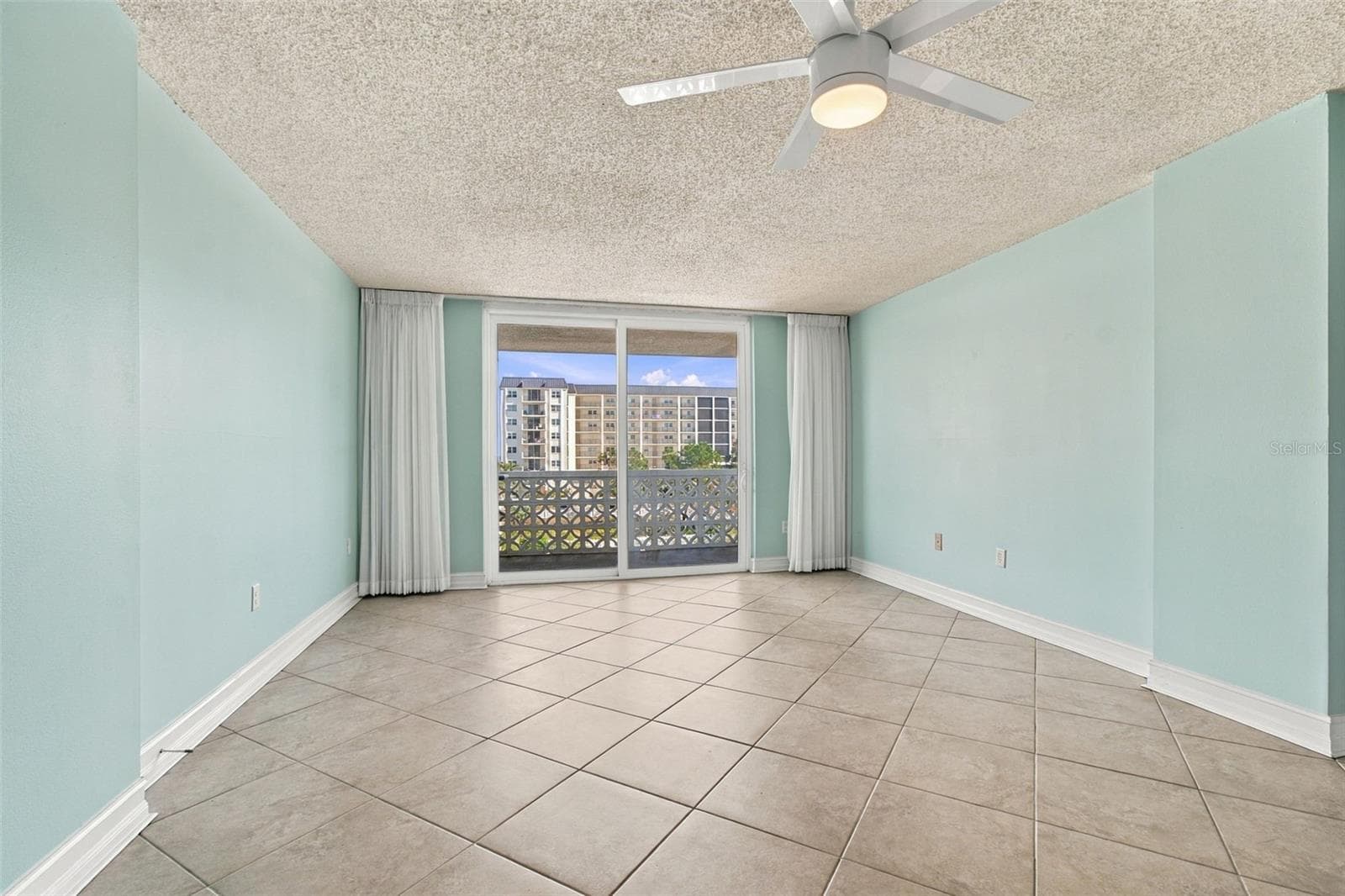 Condominium at 9 FORBES PL #412, DUNEDIN, photo 16 of 95