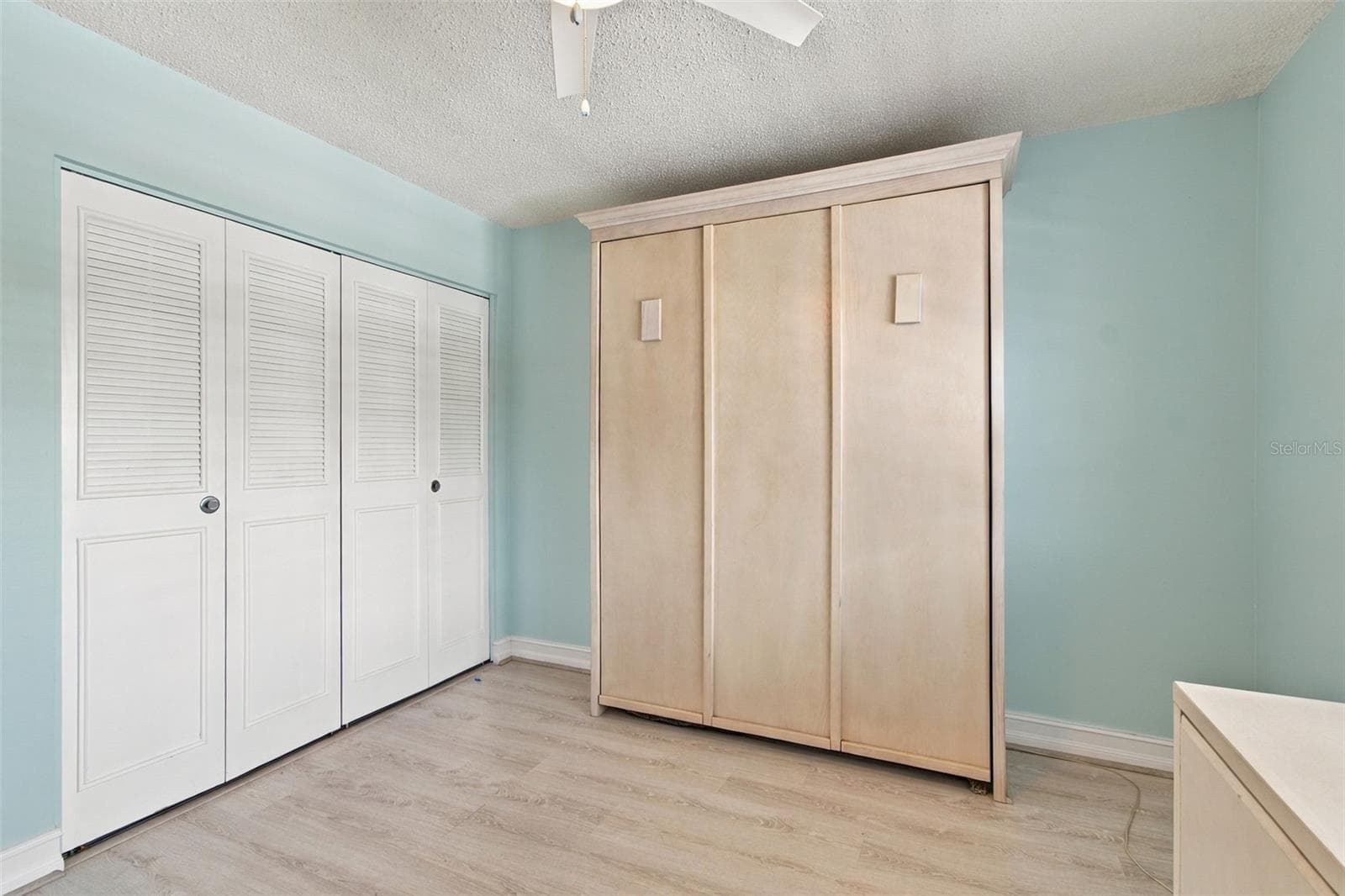 Murphy Bed - 9 FORBES PL #412, DUNEDIN