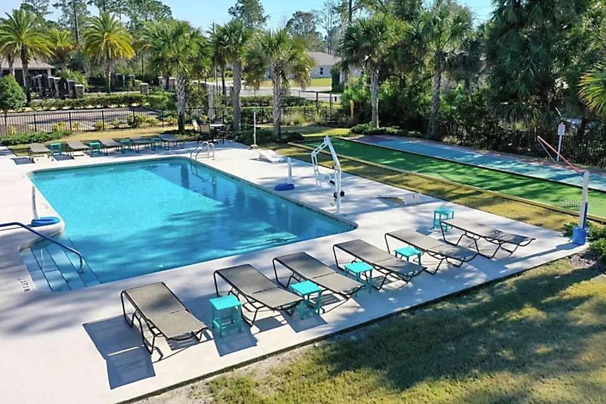 Community pool - 155 PARK PLACE CIR, PALM COAST
