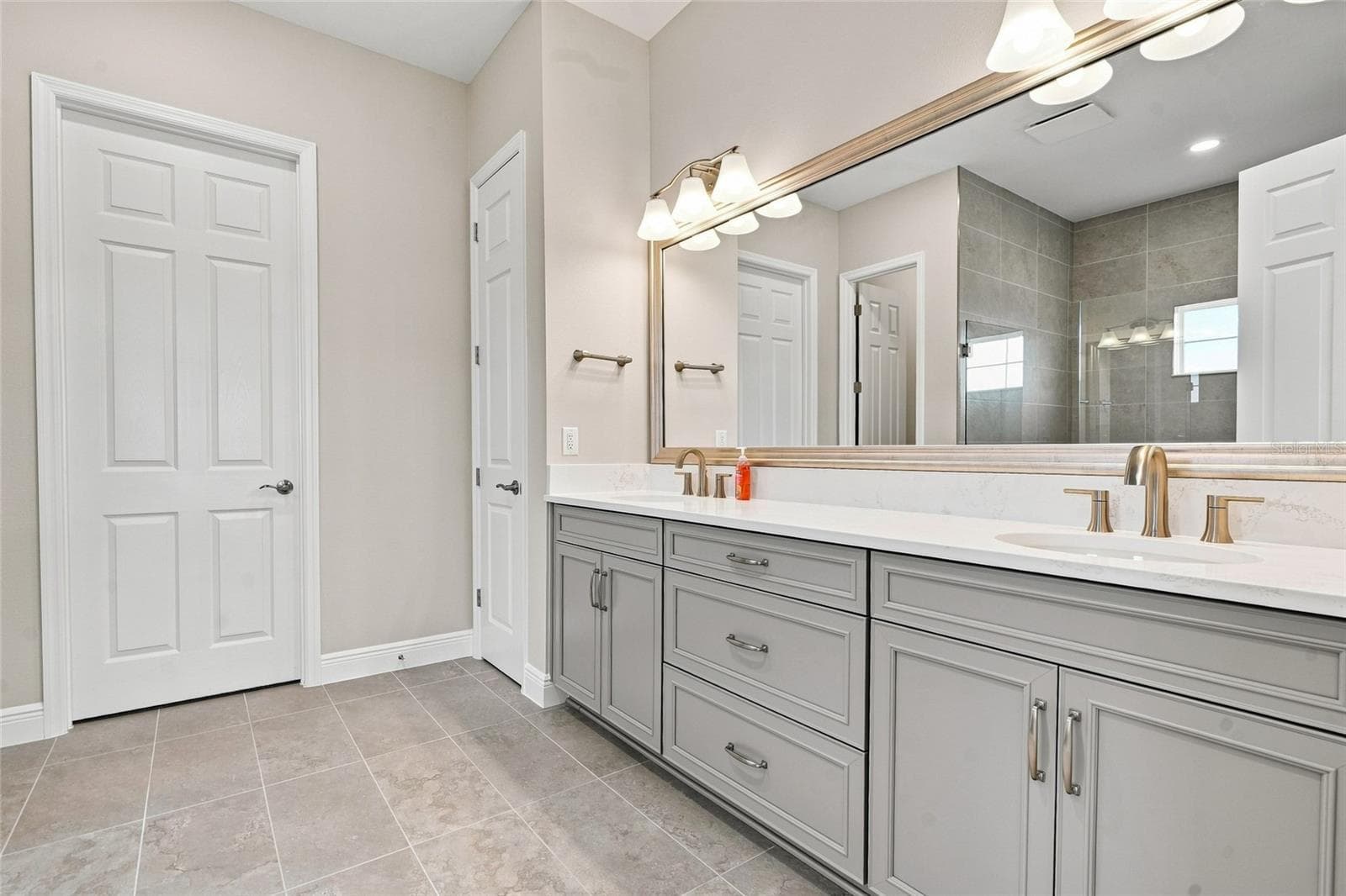 Single Family Residence at 10064 LILAC MANOR TRCE, SAN ANTONIO, photo 27 of 60