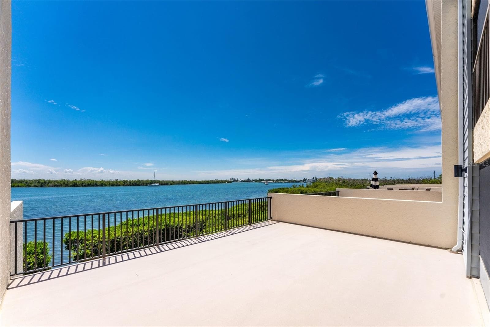 Waterview from Sundeck! - 1751 BEACH RD #202, ENGLEWOOD