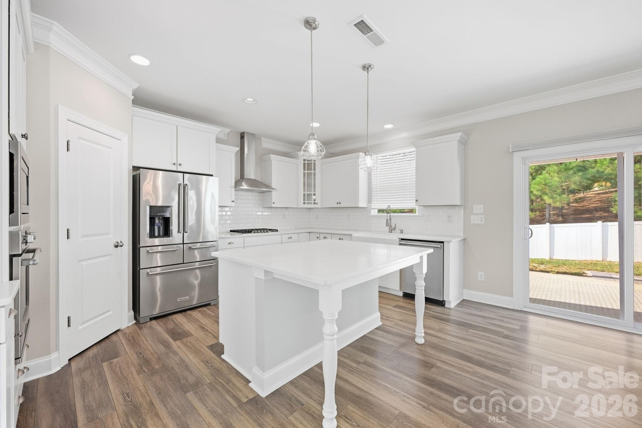 Single Family Residence at 105 Yellow Birch Loop, Mooresville, photo 10 of 47