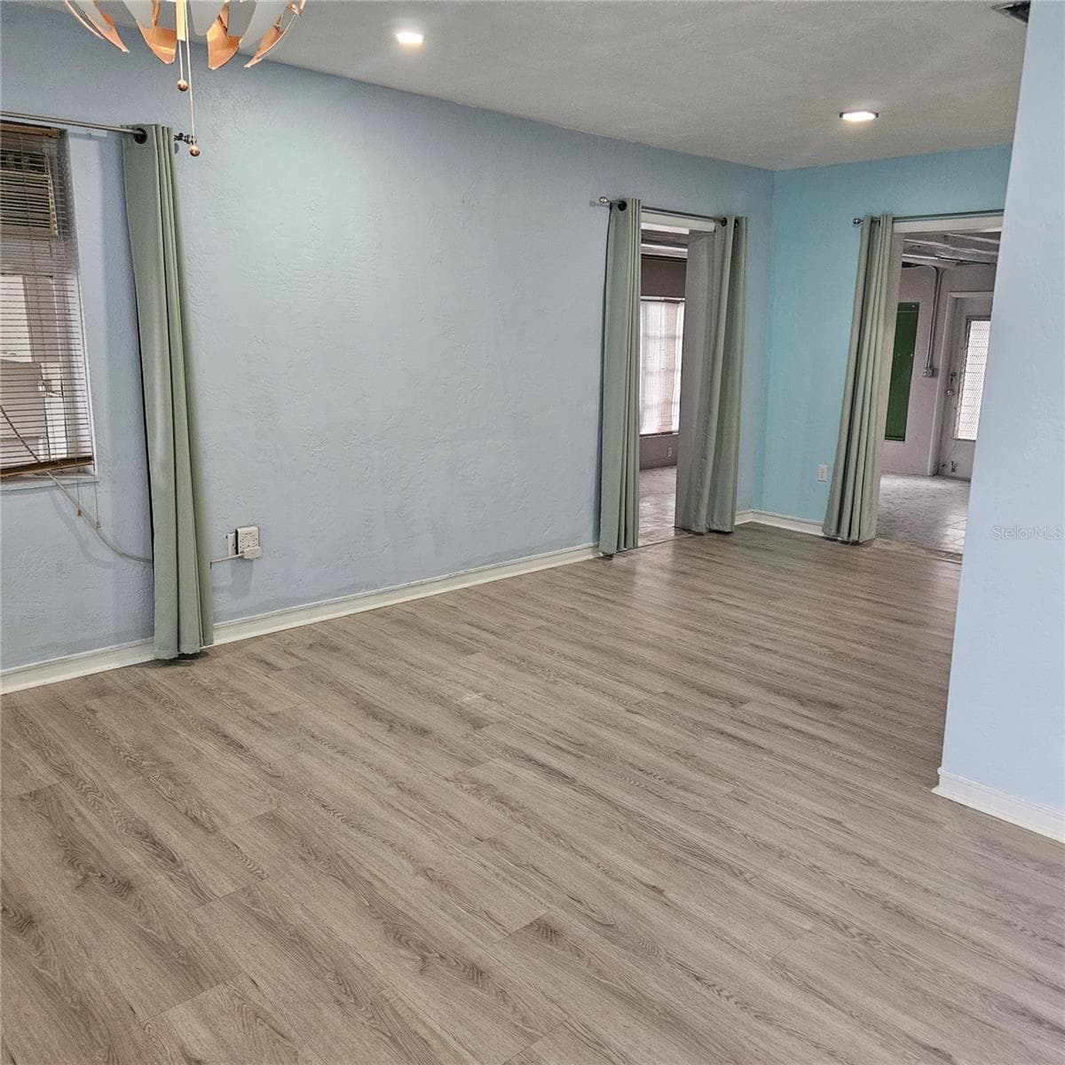Single Family Residence at 1051 SW 72ND CT, MIAMI, photo 3 of 28