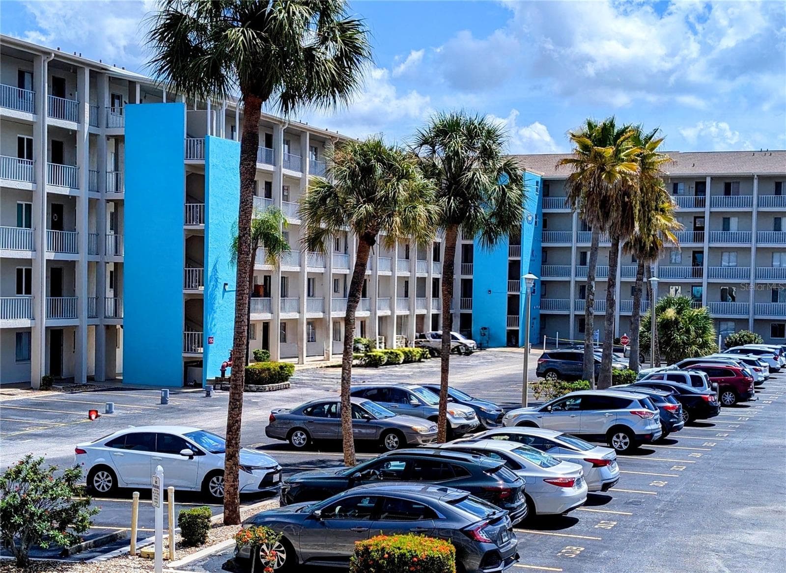3714 LAKE BAYSHORE DR #K-418