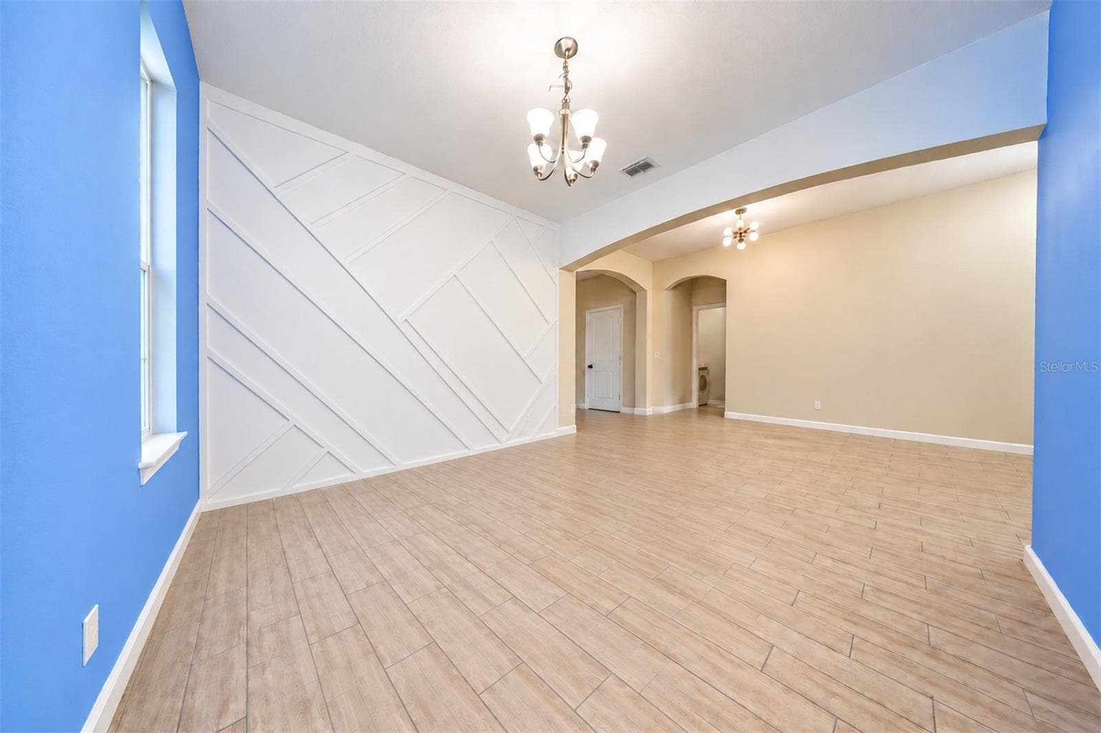 Single Family Residence at 1034 CHELAN FALLS DR, DELAND, photo 11 of 49