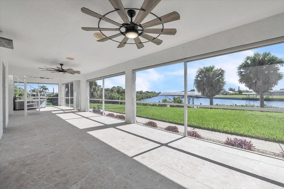 Single Family Residence at 795 S ELLICOTT CIR, PORT CHARLOTTE, photo 47 of 86