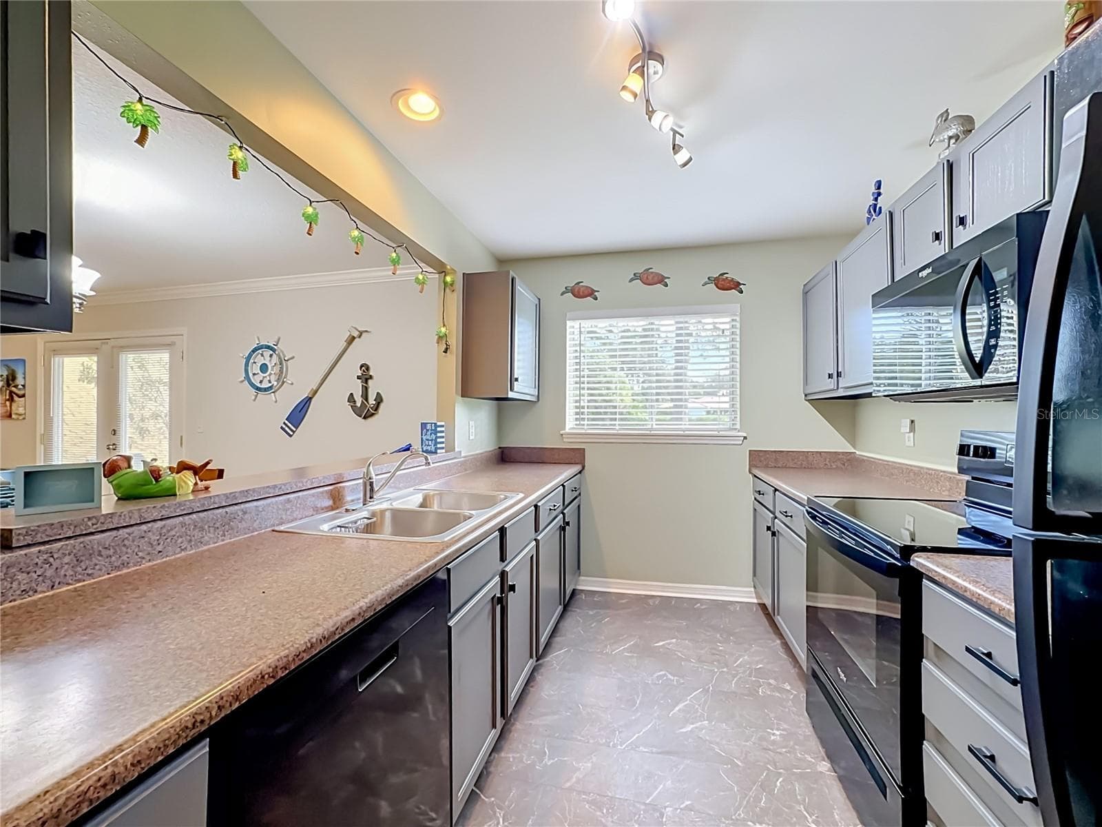 kitchen - 1935 TOUCAN WAY #302, SARASOTA