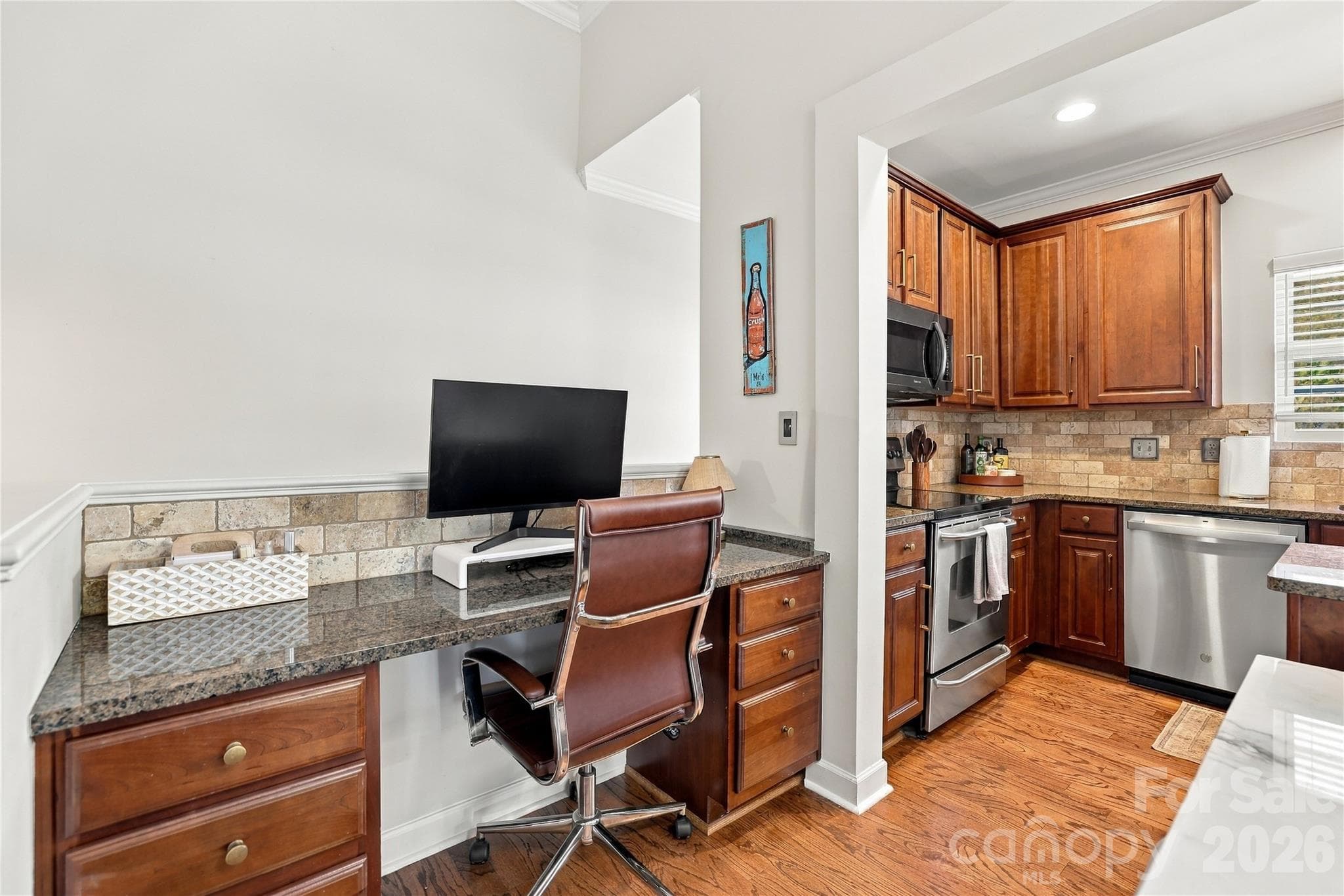 Designated work from home space - 15329 Jade Street, Charlotte