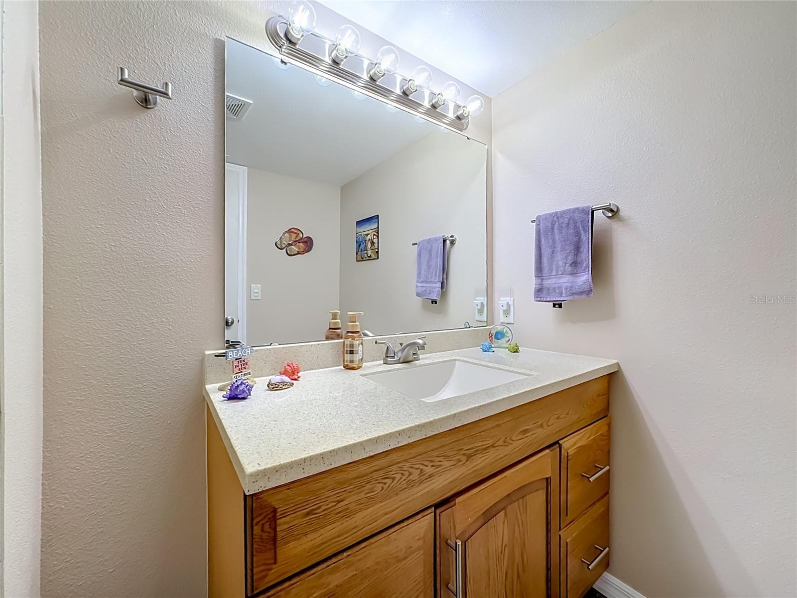 Condominium at 1935 TOUCAN WAY #302, SARASOTA, photo 73 of 91