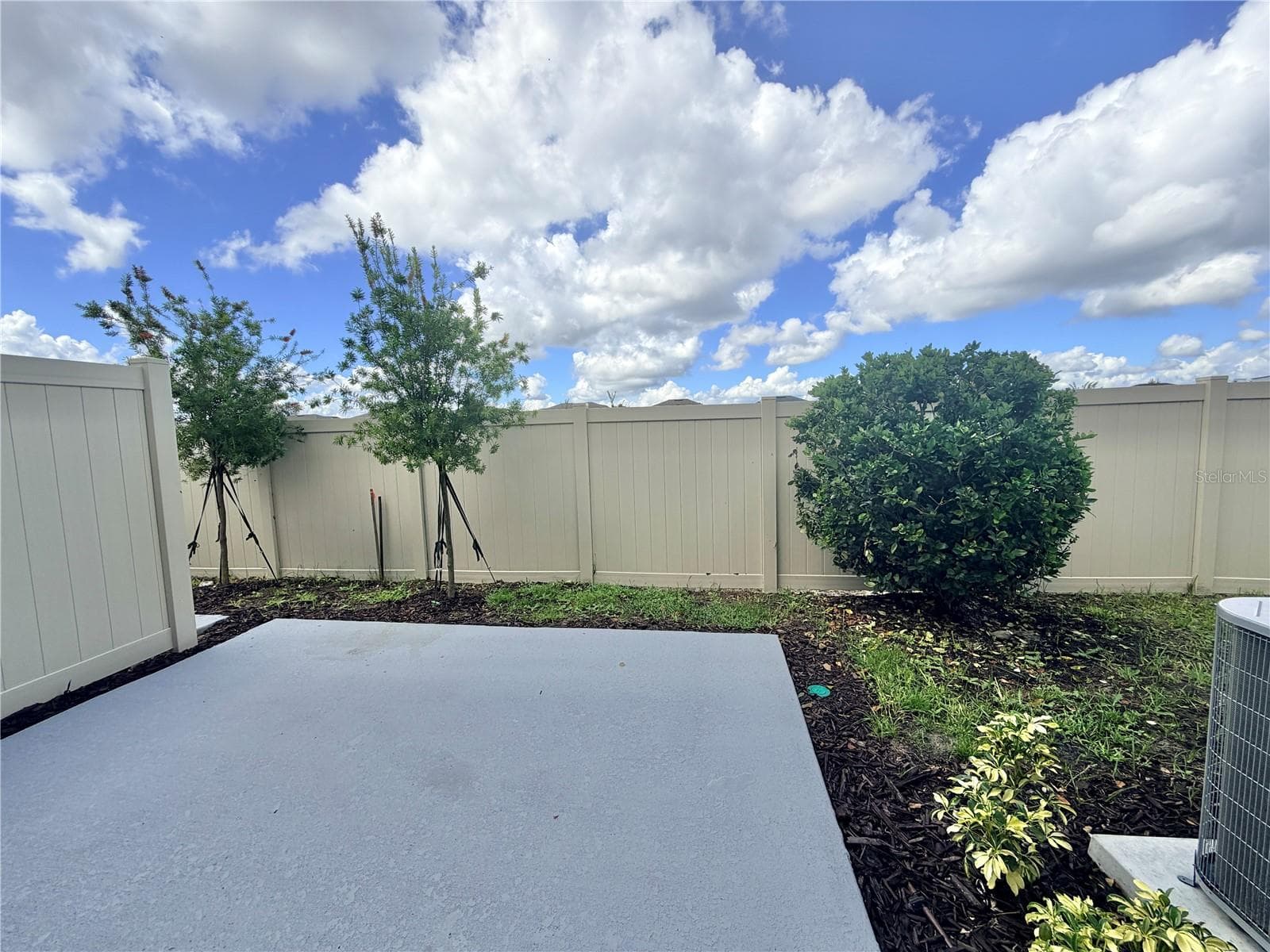 Townhouse at 2627 BALMERINO WAY, MOUNT DORA, photo 12 of 33