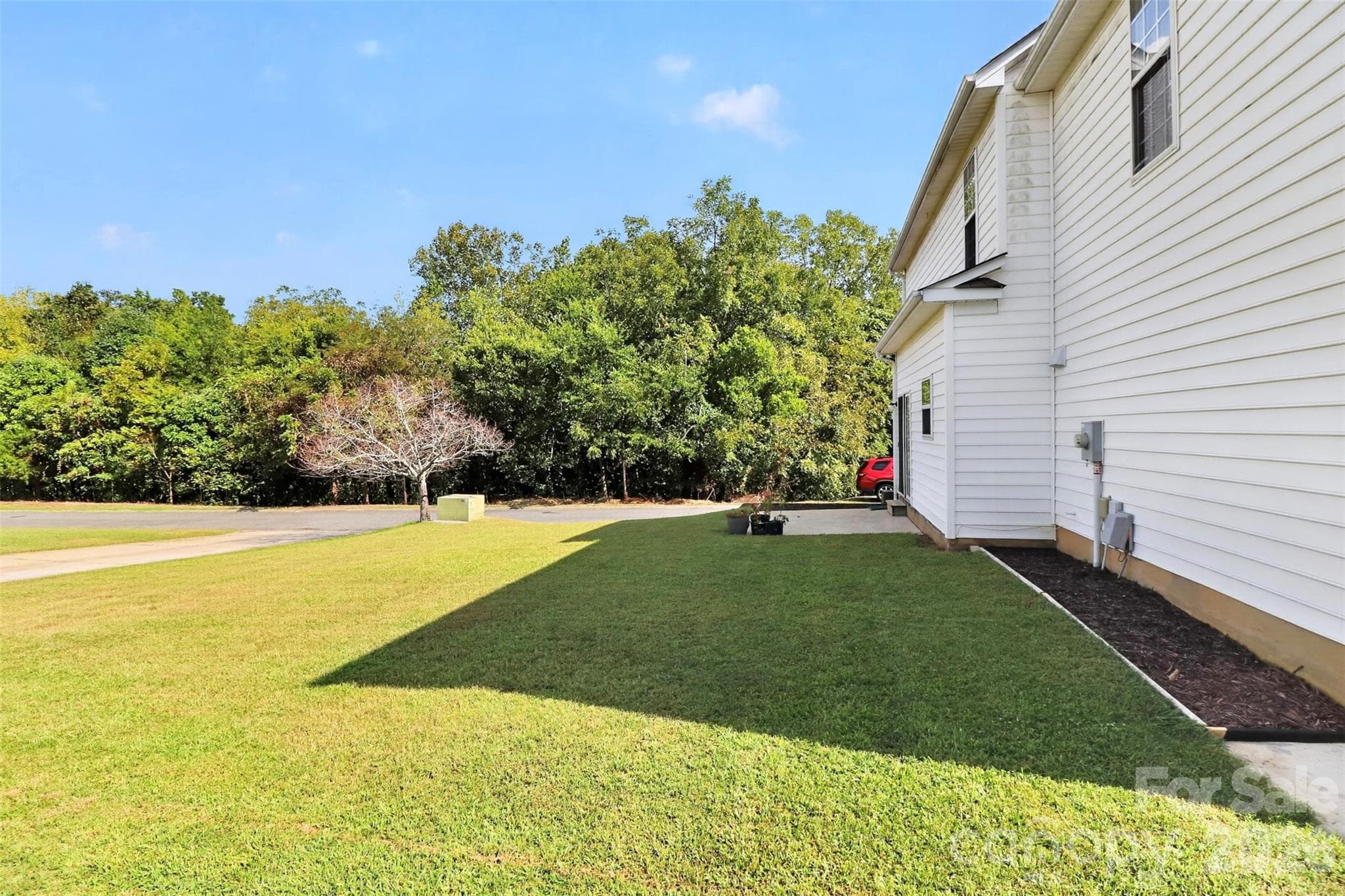 Single Family Residence at 1811 Jeffrey Bryan Drive, Charlotte, photo 43 of 45