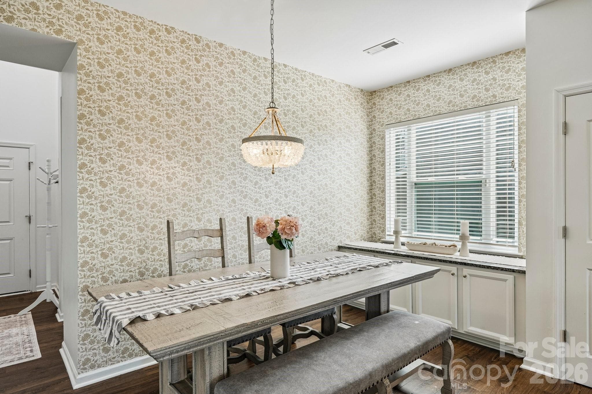 Single Family Residence at 10341 Fresh Water Court, Concord, photo 12 of 45