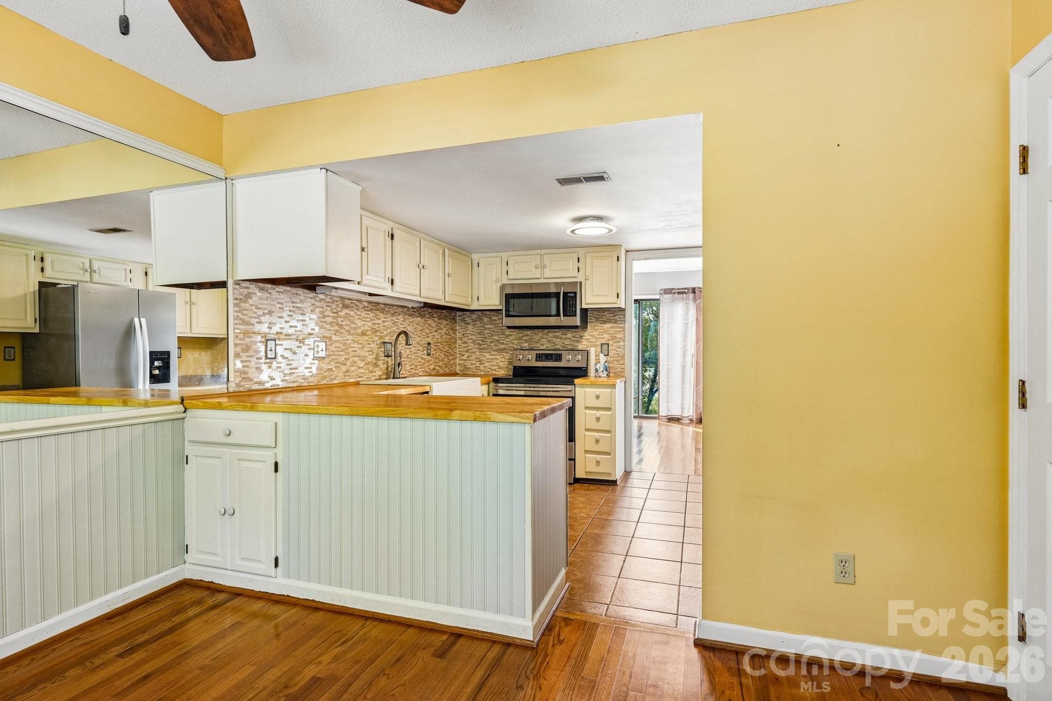 Townhouse at 5182 Corbin Lane, Hickory, photo 6 of 41