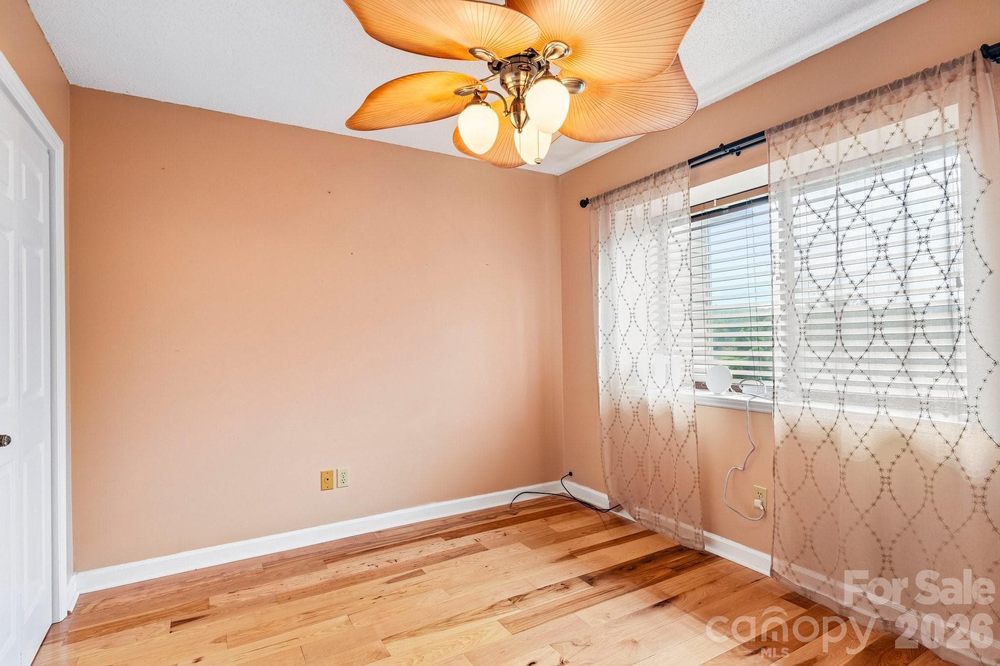 Townhouse at 5182 Corbin Lane, Hickory, photo 28 of 41