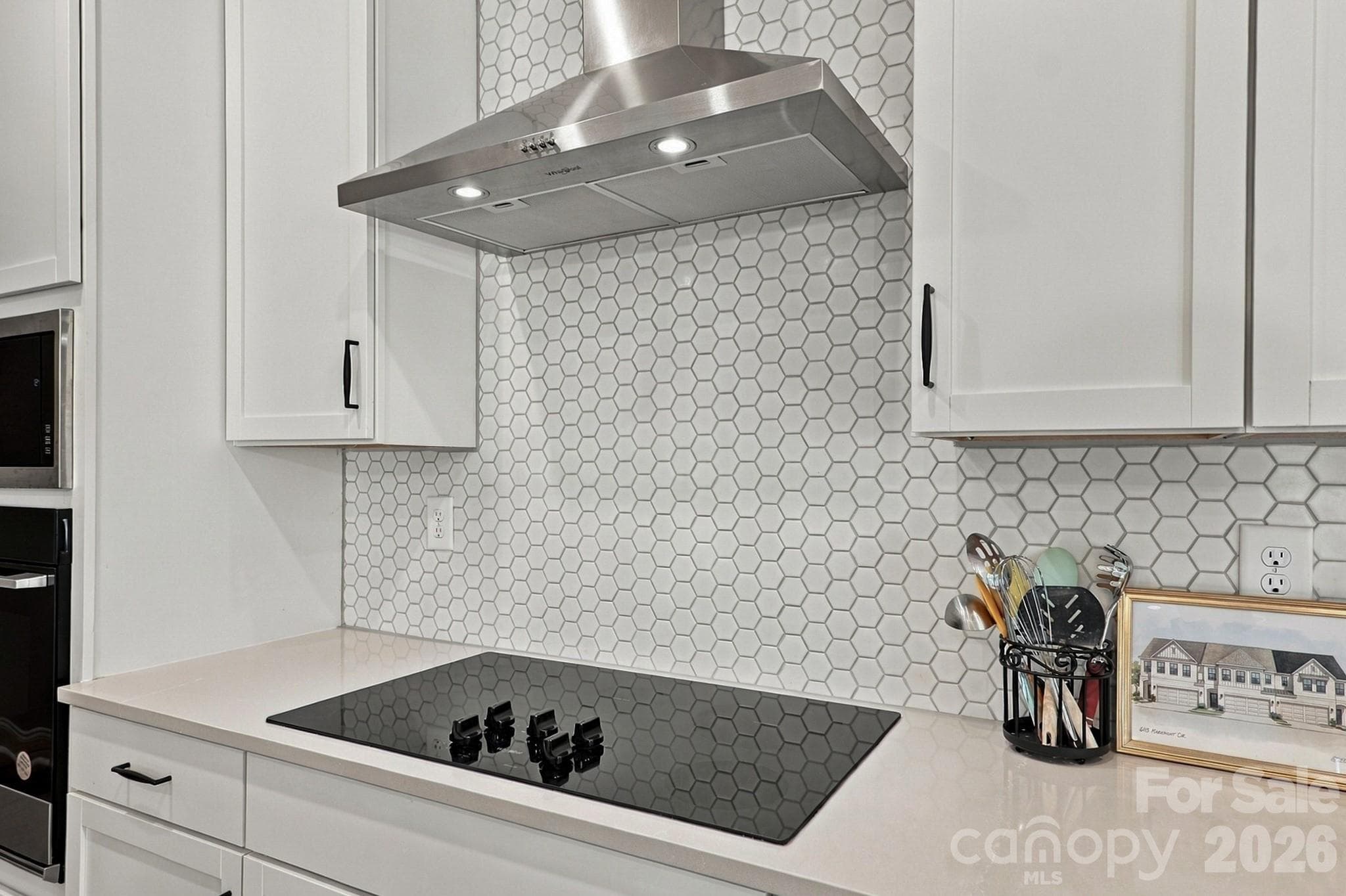Townhouse at 6113 Mariemont Circle, Charlotte, photo 9 of 37