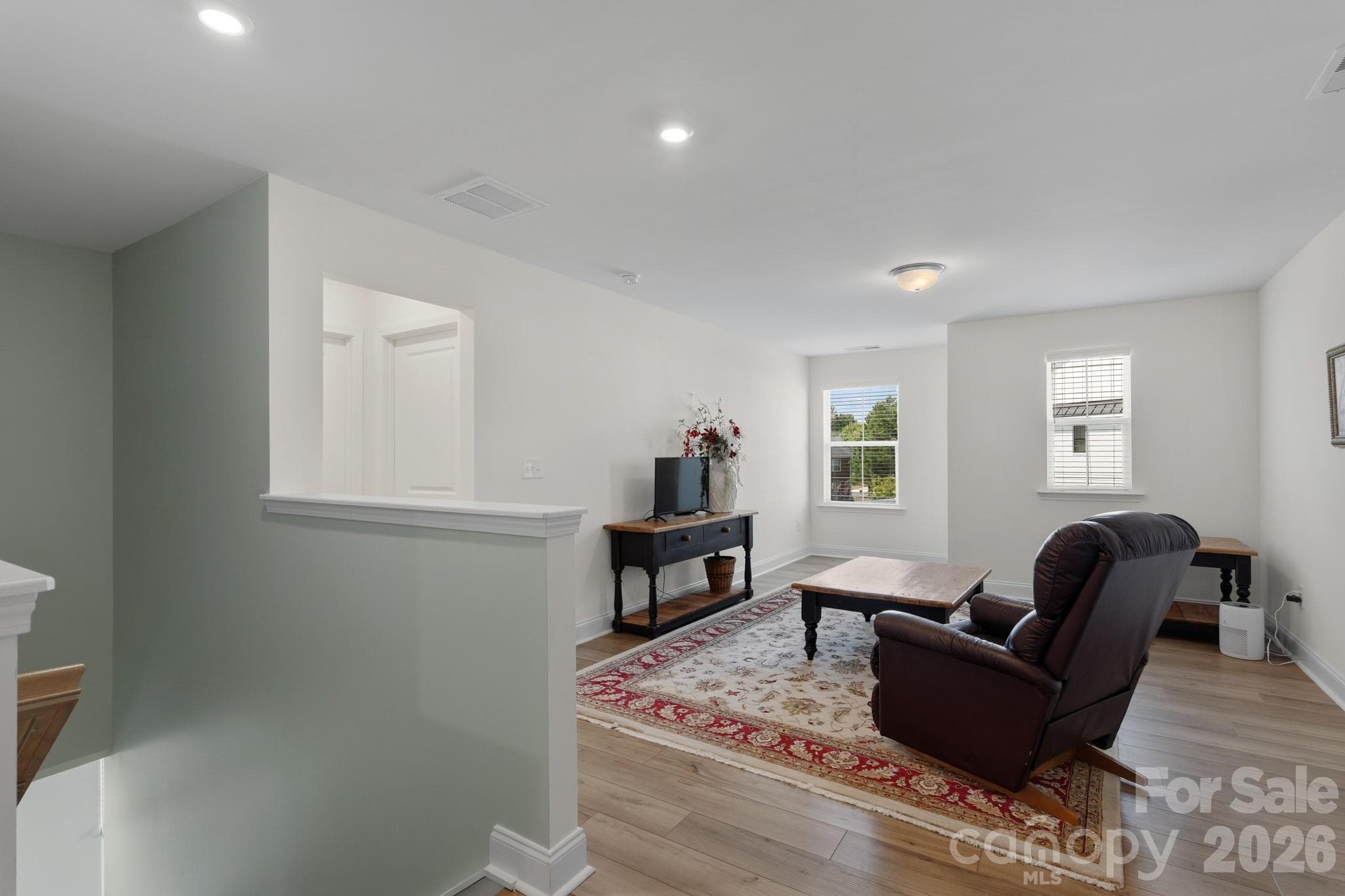 Townhouse at 6113 Mariemont Circle, Charlotte, photo 18 of 37