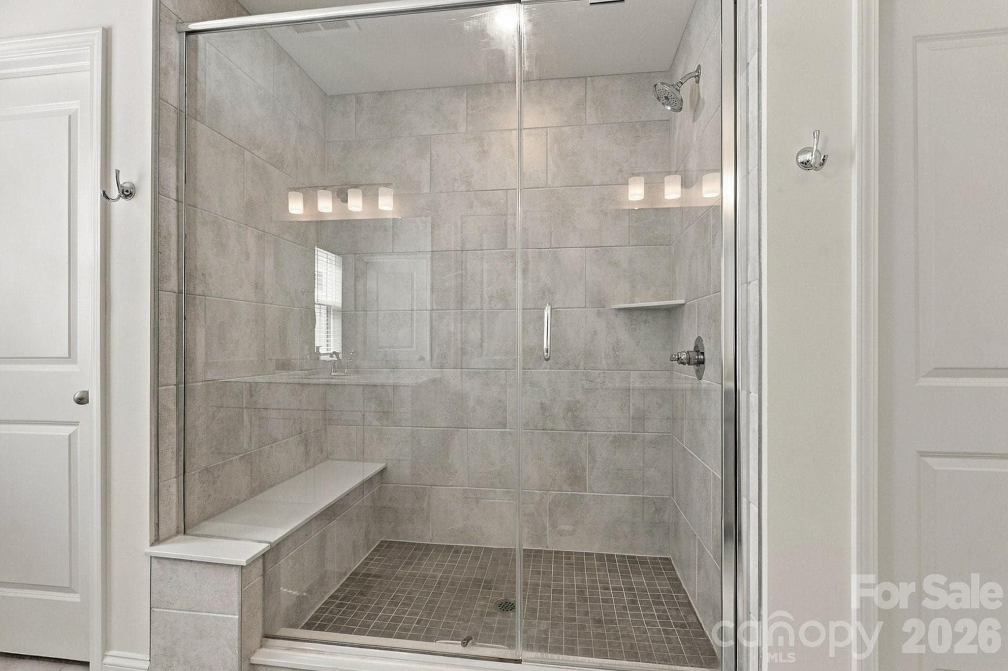 Townhouse at 6113 Mariemont Circle, Charlotte, photo 25 of 37