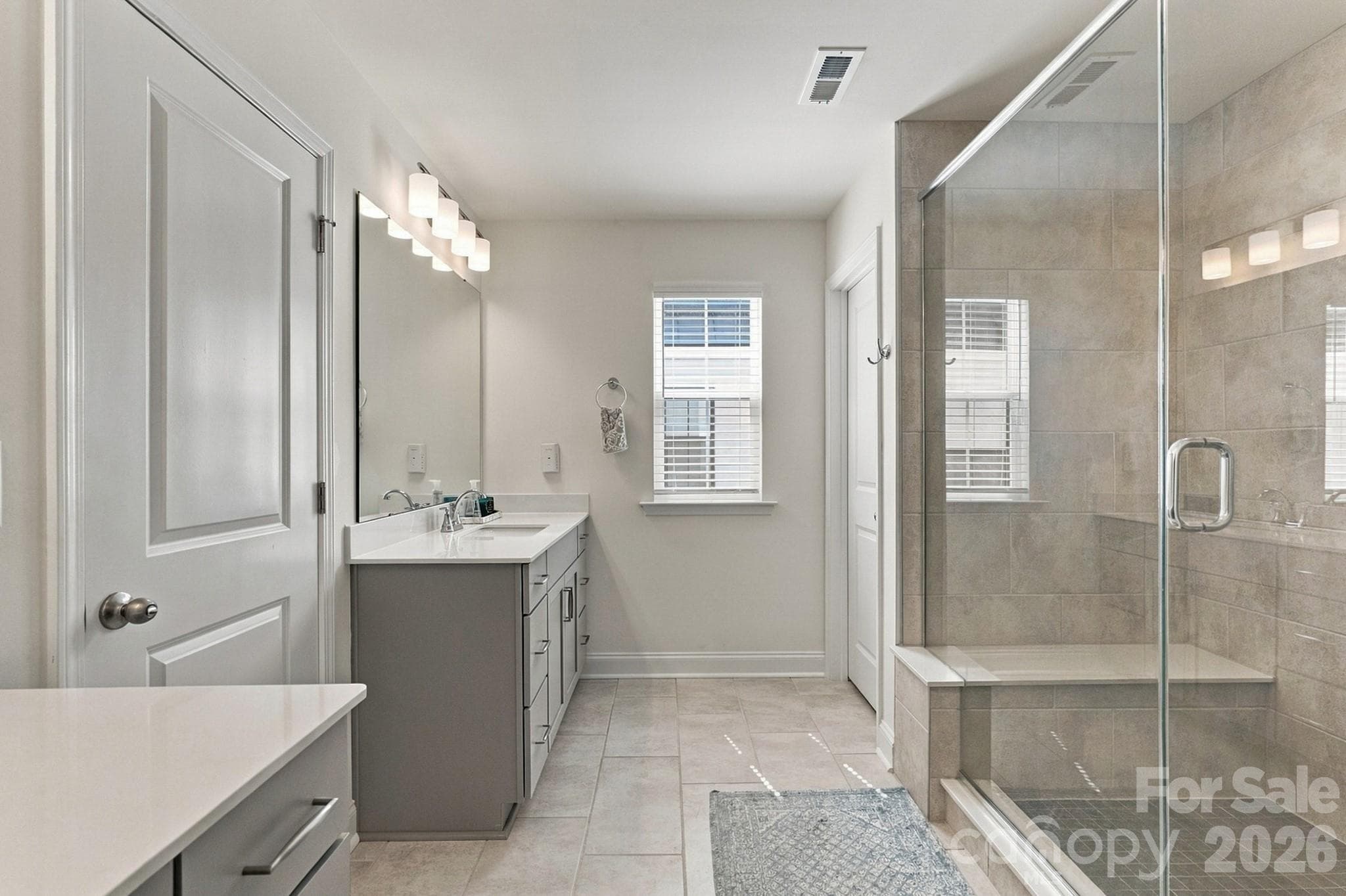 Townhouse at 6113 Mariemont Circle, Charlotte, photo 26 of 37