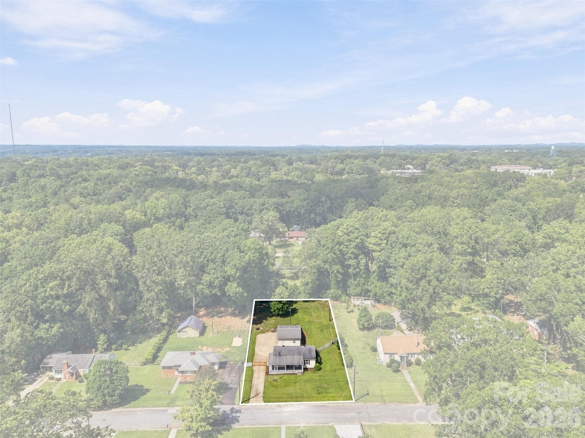 Lot lines are approximate - 222 Wiley Avenue, York