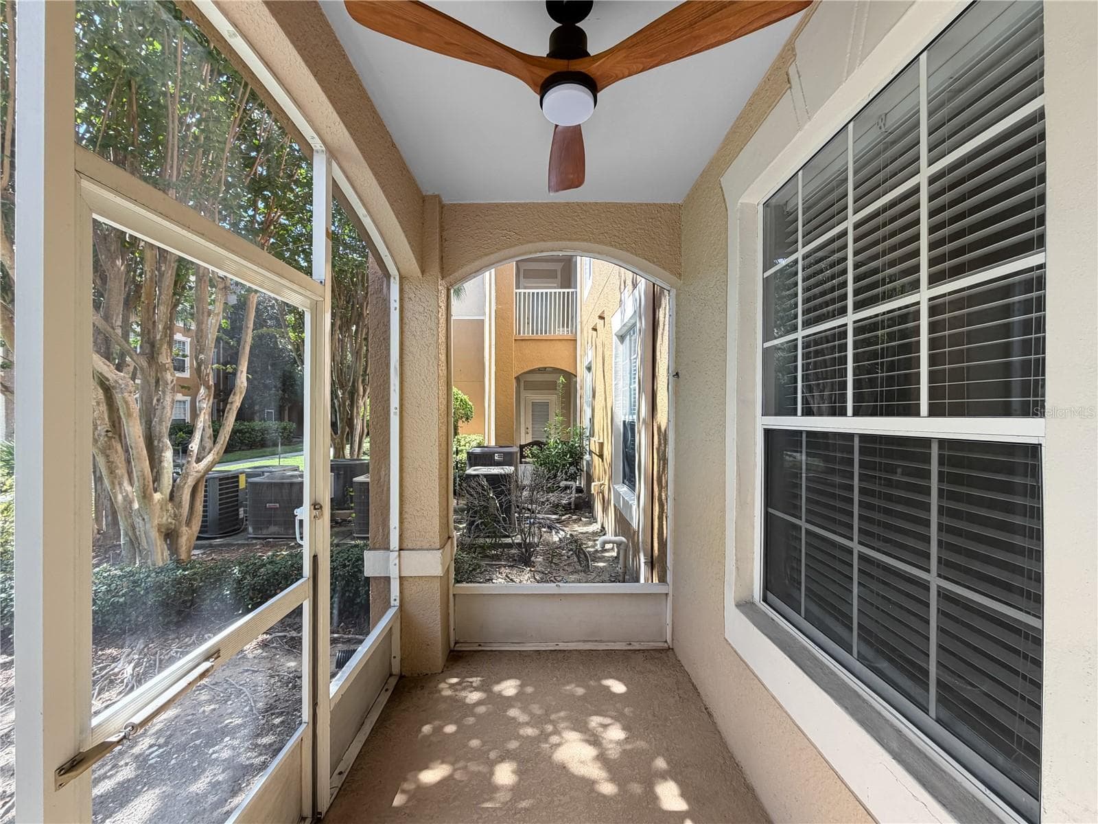 Back Porch. - 6434 CAVA ALTA DR #105, ORLANDO
